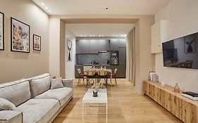 New Apartment 2 Bedrooms Center Of Paris By Studio Prestige